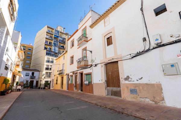 Casa de pueblo en calle de Pedro García Ortiz