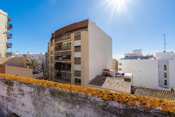 Casa de pueblo en calle de Pedro García Ortiz