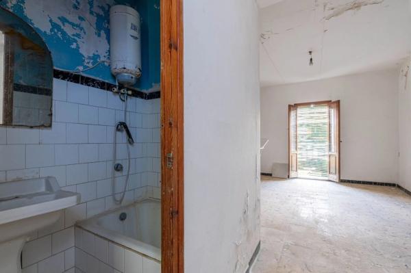 Casa de pueblo en calle de Pedro García Ortiz