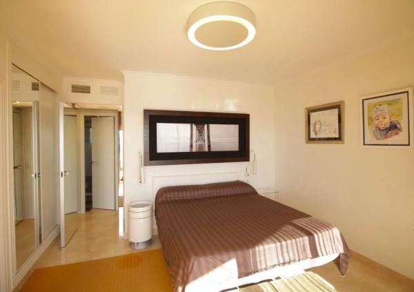 Ático en calle Dinamarca