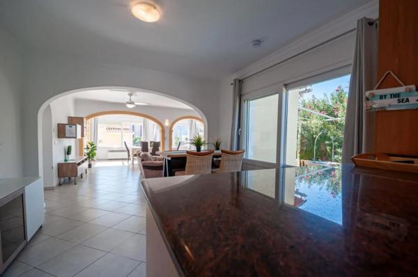 Chalet en Manzanera-Tosal