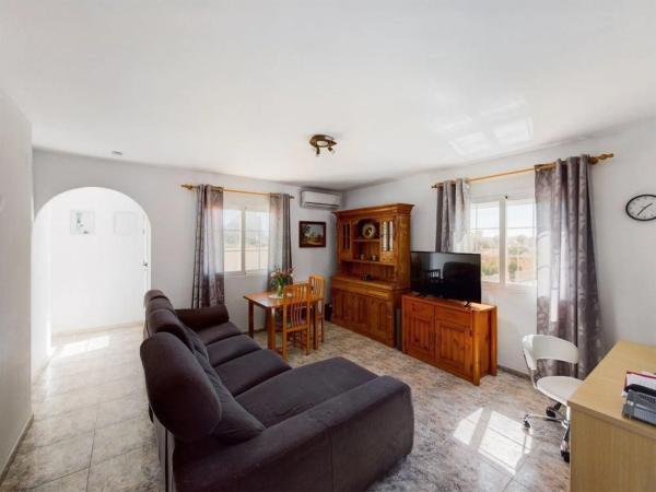 Chalet en Manzanera-Tosal