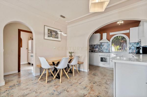 Casa independiente en Partida Canuta Alta, 3 -9