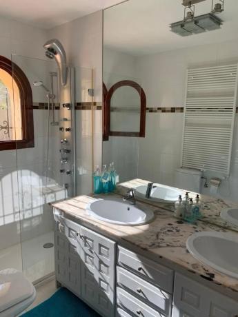 Casa independiente en Partida la Empedrola