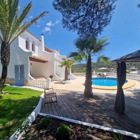 Casa independiente en Partida la Empedrola