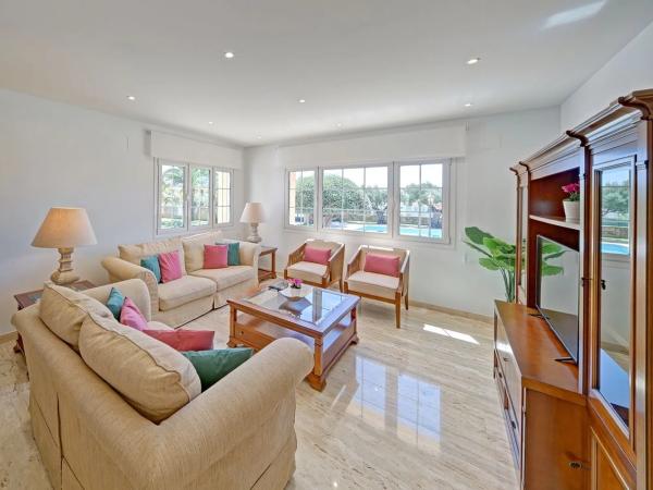 Casa independiente en Urbanizacion Ortenbach