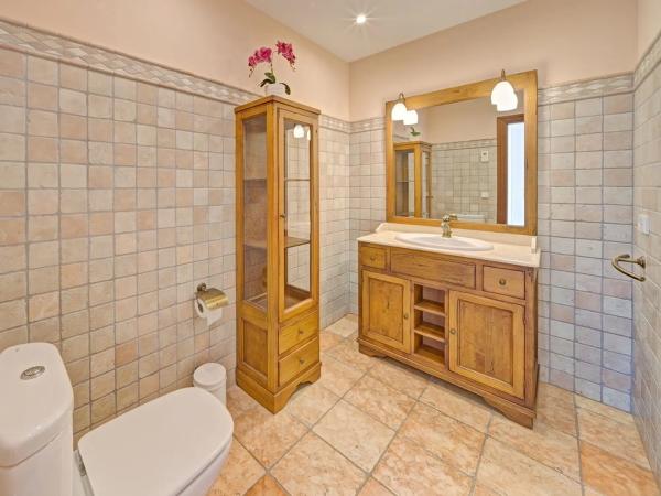 Casa independiente en Urbanizacion Ortenbach