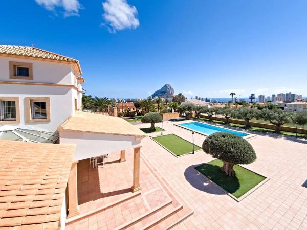 Casa independiente en Urbanizacion Ortenbach