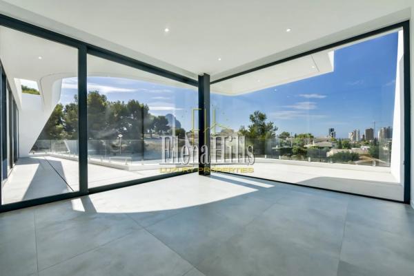 Casa independiente en calle Partida Enchinent