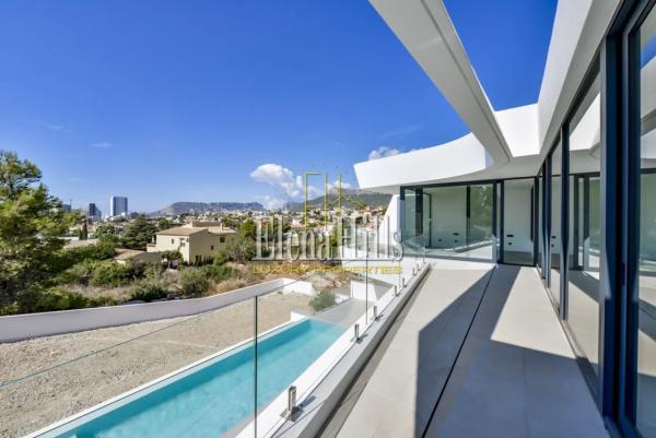 Casa independiente en calle Partida Enchinent