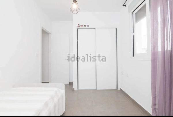 Chalet adosado en calle de Xipre, 156