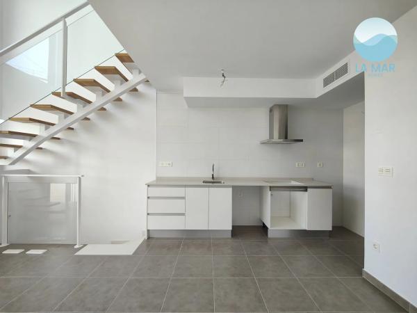 Chalet adosado en calle de Xipre