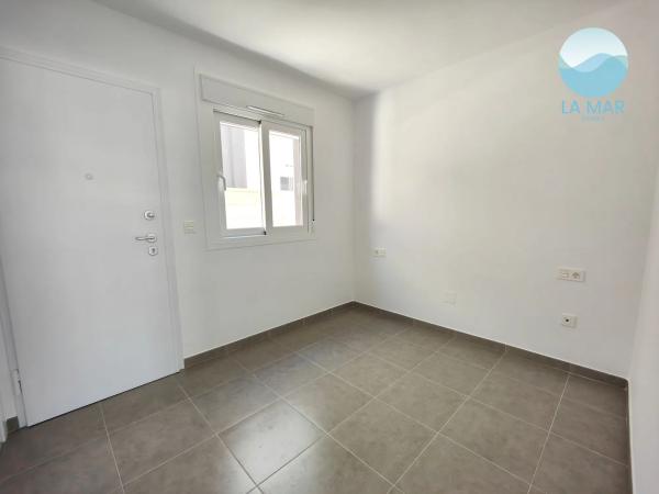 Chalet adosado en calle de Xipre