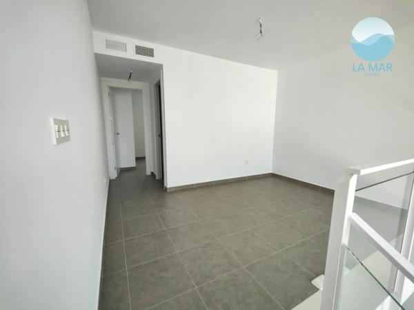 Chalet adosado en calle de Xipre