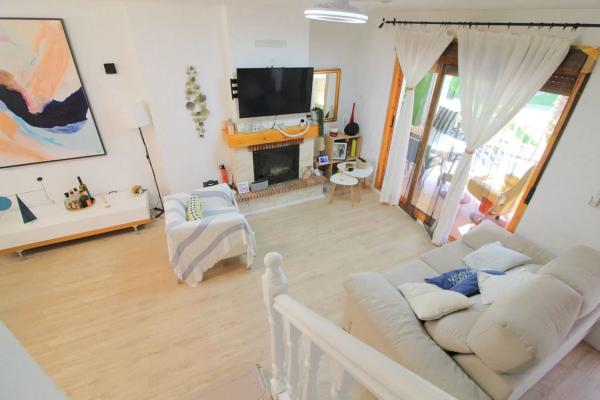 Chalet adosado en avenida del Carabasí