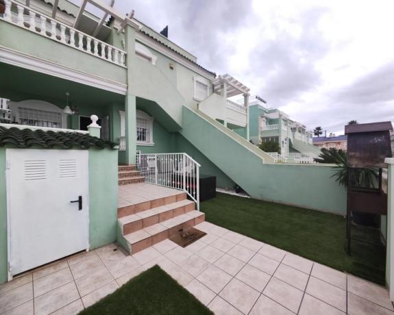 Piso en calle Capitel s/n