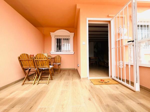 Chalet adosado en calle de Finlandia, 11