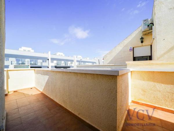 Chalet adosado en avenida D'Escandinàvia