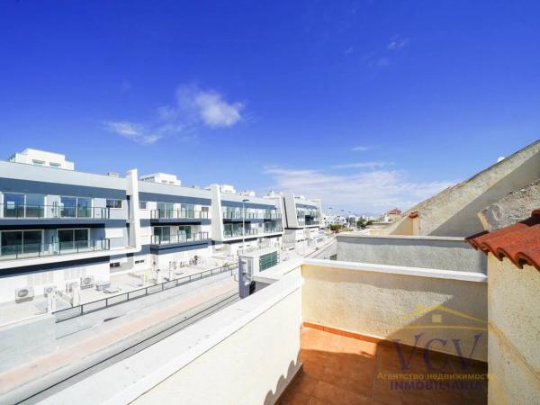 Chalet adosado en avenida D'Escandinàvia