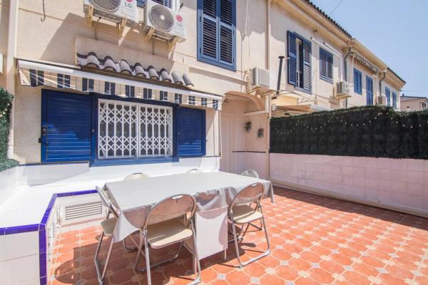 Chalet adosado en calle La Rioja s/n