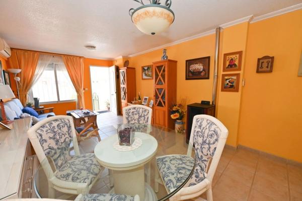 Chalet en avenida D'África