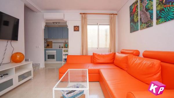 Chalet adosado en calle de Orden Jonico