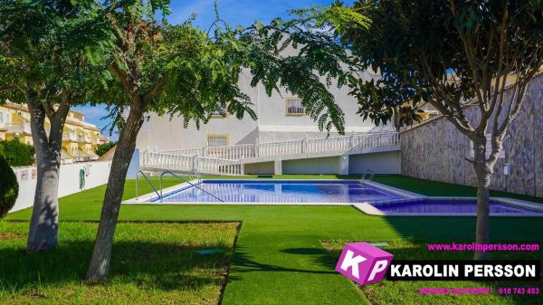 Chalet adosado en calle de Orden Jonico