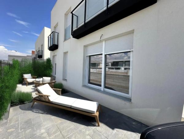 Casa independiente en calle de Creta