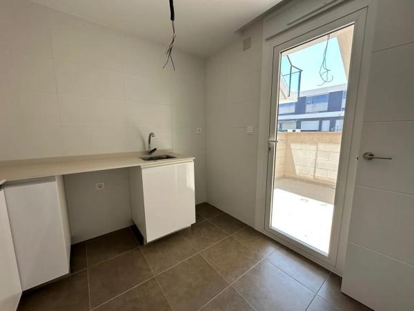 Casa independiente en calle de Creta