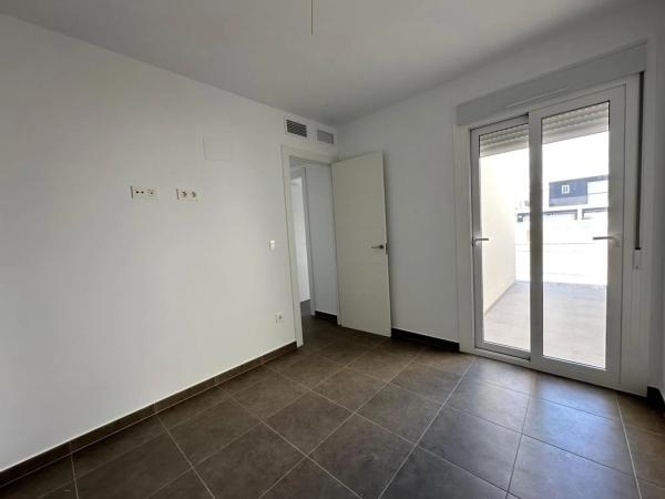 Casa independiente en calle de Creta