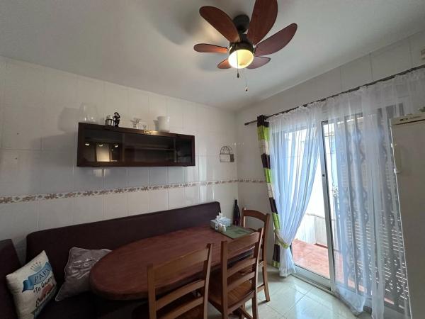 Chalet adosado en calle Monte de Santa Pola