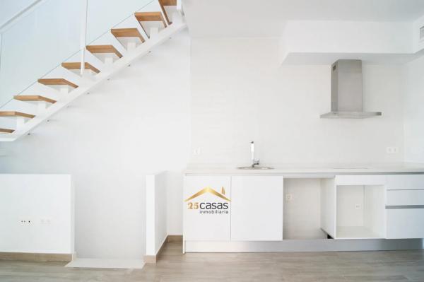 Casa independiente en calle Malta