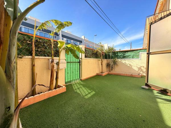 Chalet adosado en avenida D'Escandinàvia, 61