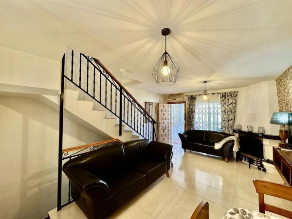 Chalet en calle Monte de Santa Pola