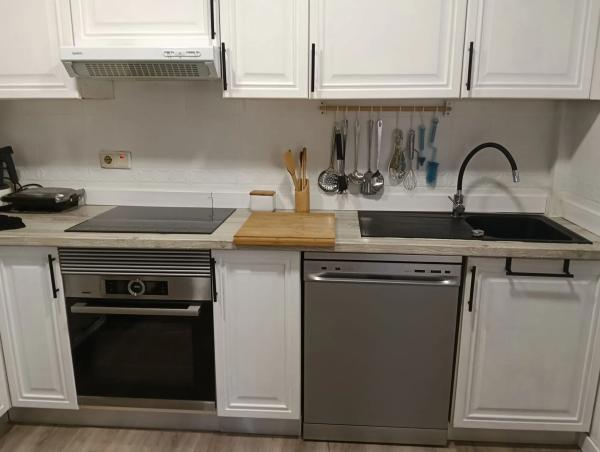 Estudio en avenida del Carabasí, 9