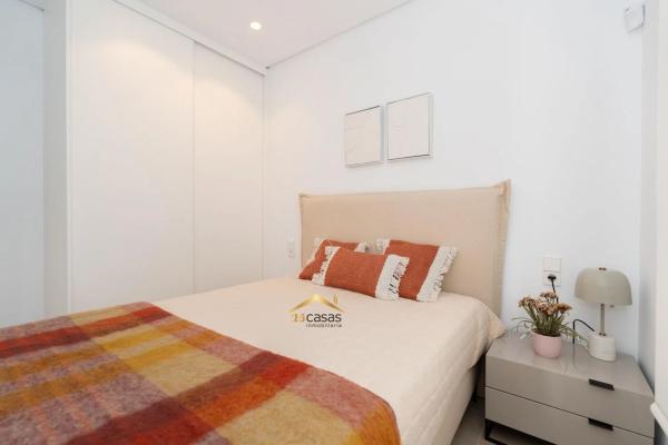 Chalet adosado en calle Josefa Botella Samper