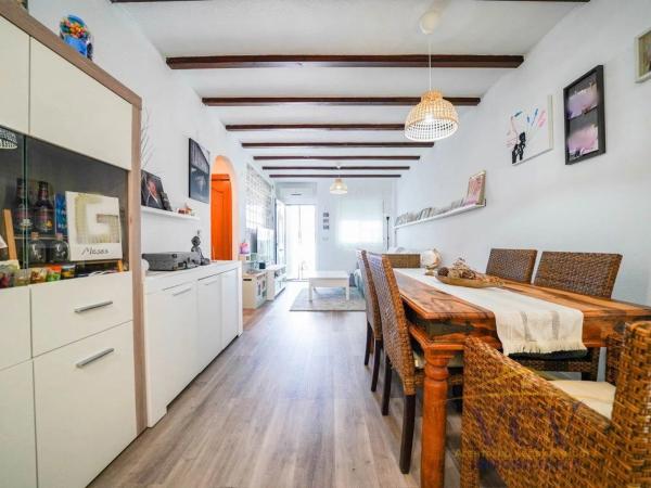 Chalet adosado en avenida del Carabasí