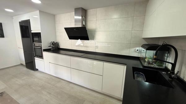 Chalet adosado en avenida D'Escandinàvia