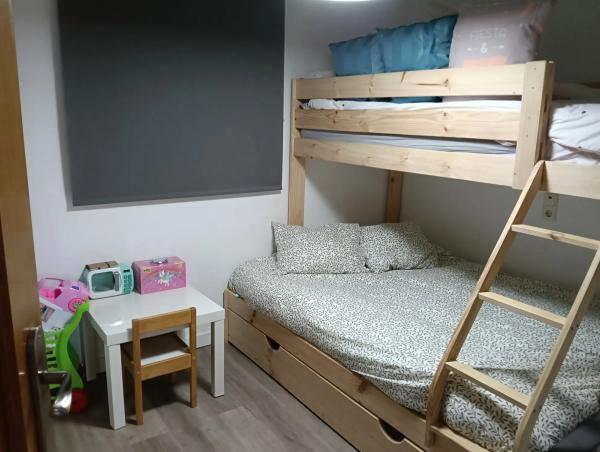 Casa independiente en avenida del Carabasí, 9