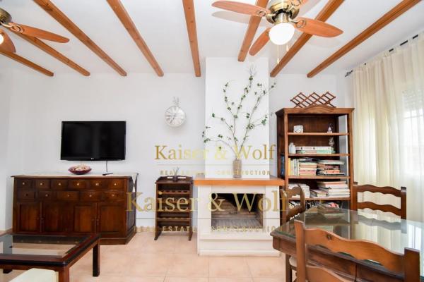 Casa independiente en calle de Finlandia