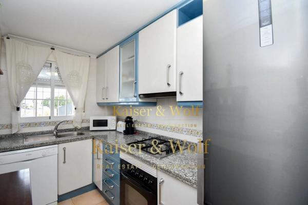 Casa independiente en calle de Finlandia