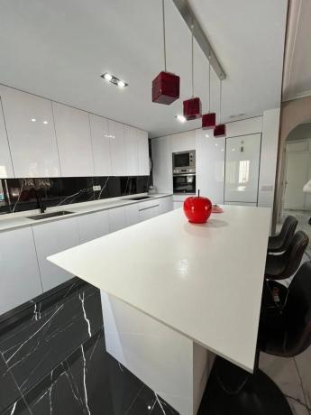 Casa independiente en avenida del Carabasí