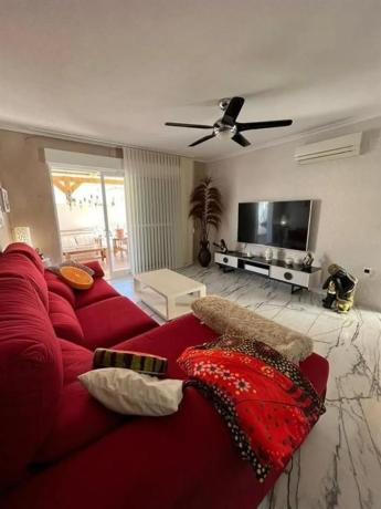 Casa independiente en avenida del Carabasí