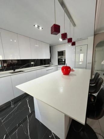 Casa independiente en avenida del Carabasí