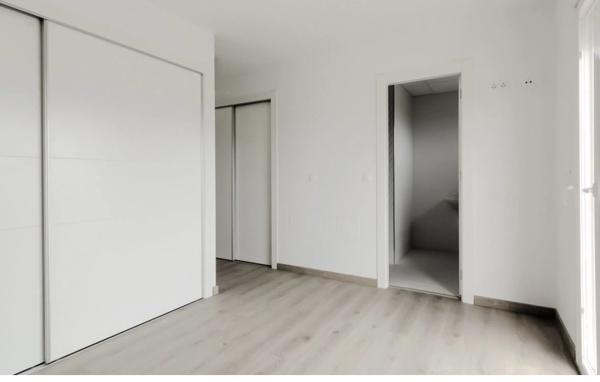 Casa independiente en calle CHipre