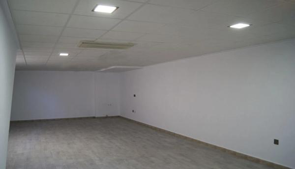 Casa independiente en calle CHipre