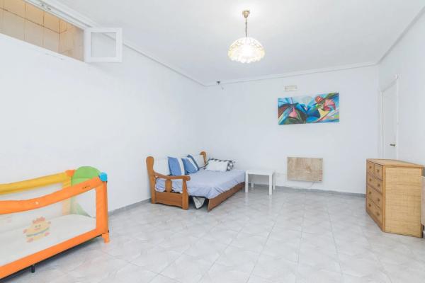 Chalet adosado en calle La Rioja s/n