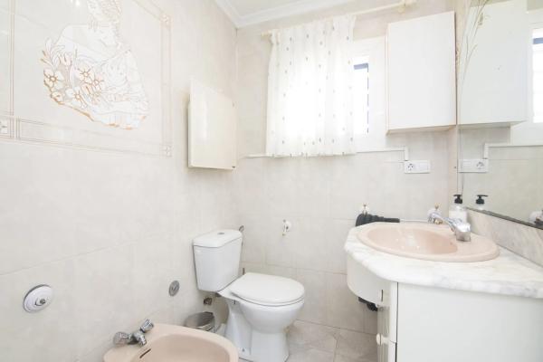 Chalet adosado en calle La Rioja s/n