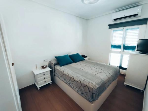 Chalet adosado en calle La Rioja