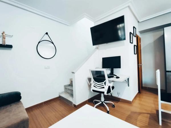 Chalet adosado en calle La Rioja